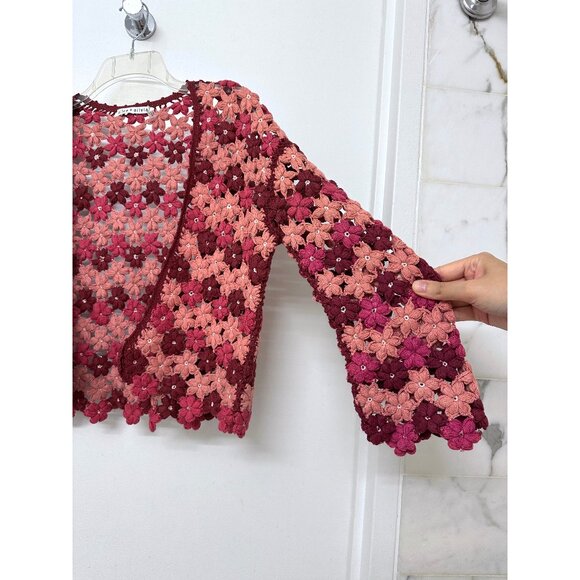 Alice + Olivia Anderson Crochet Cropped Cardigan Sweater Pink Flower Floral M - Picture 6 of 14
